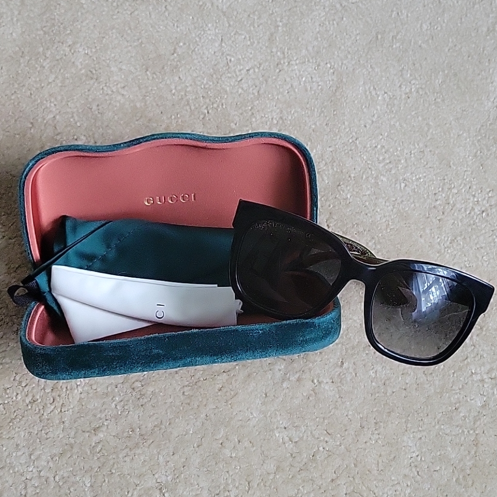 Authentic Gucci Sunglasses-Brand New